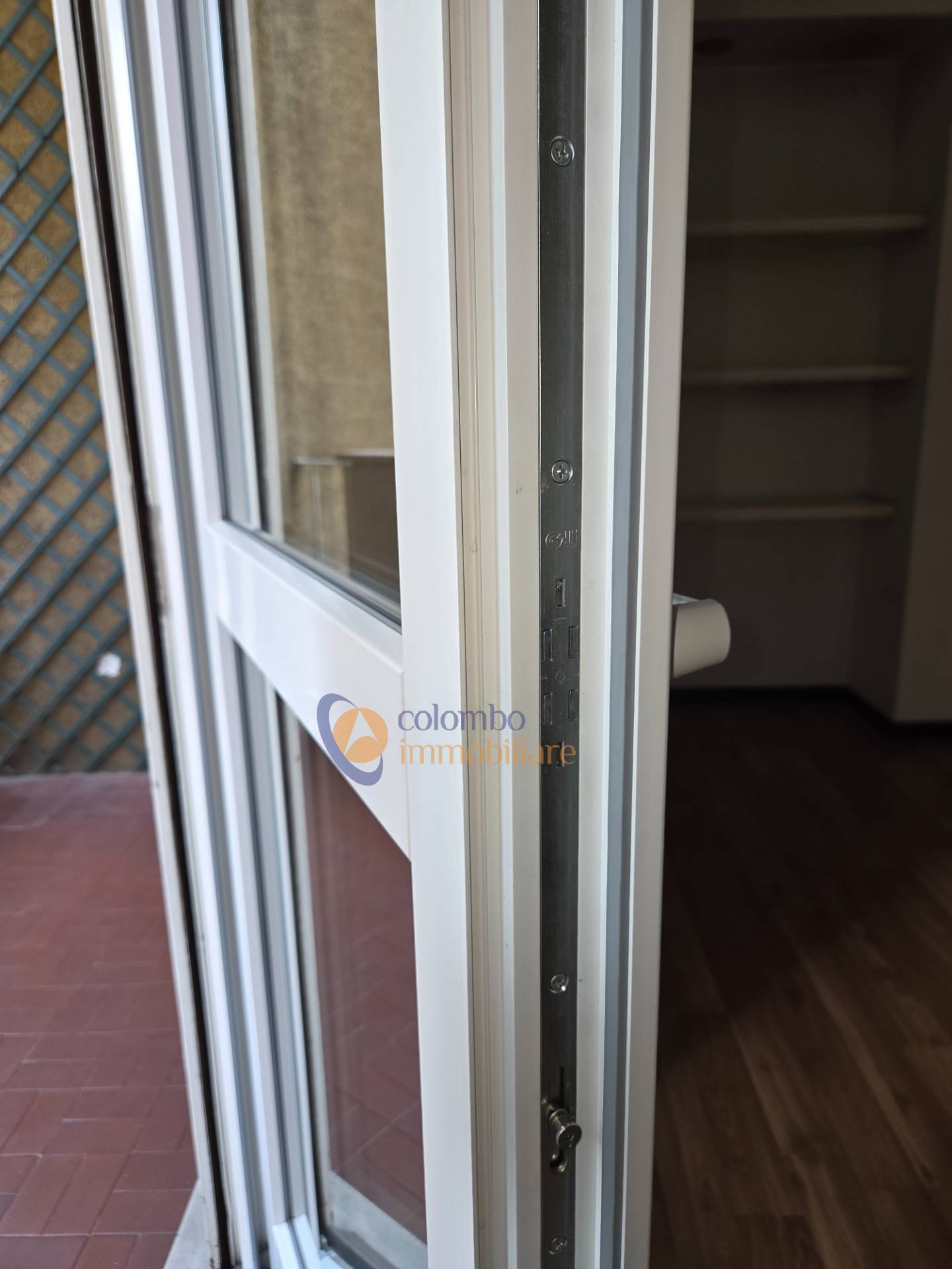Ufficio in vendita a Busto Arsizio, Cinque Ponti
