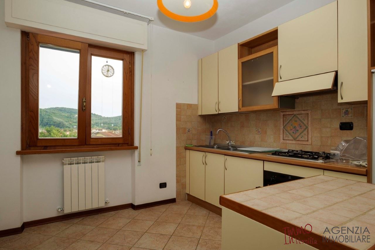 Quadrilocale in vendita, Massarosa stiava