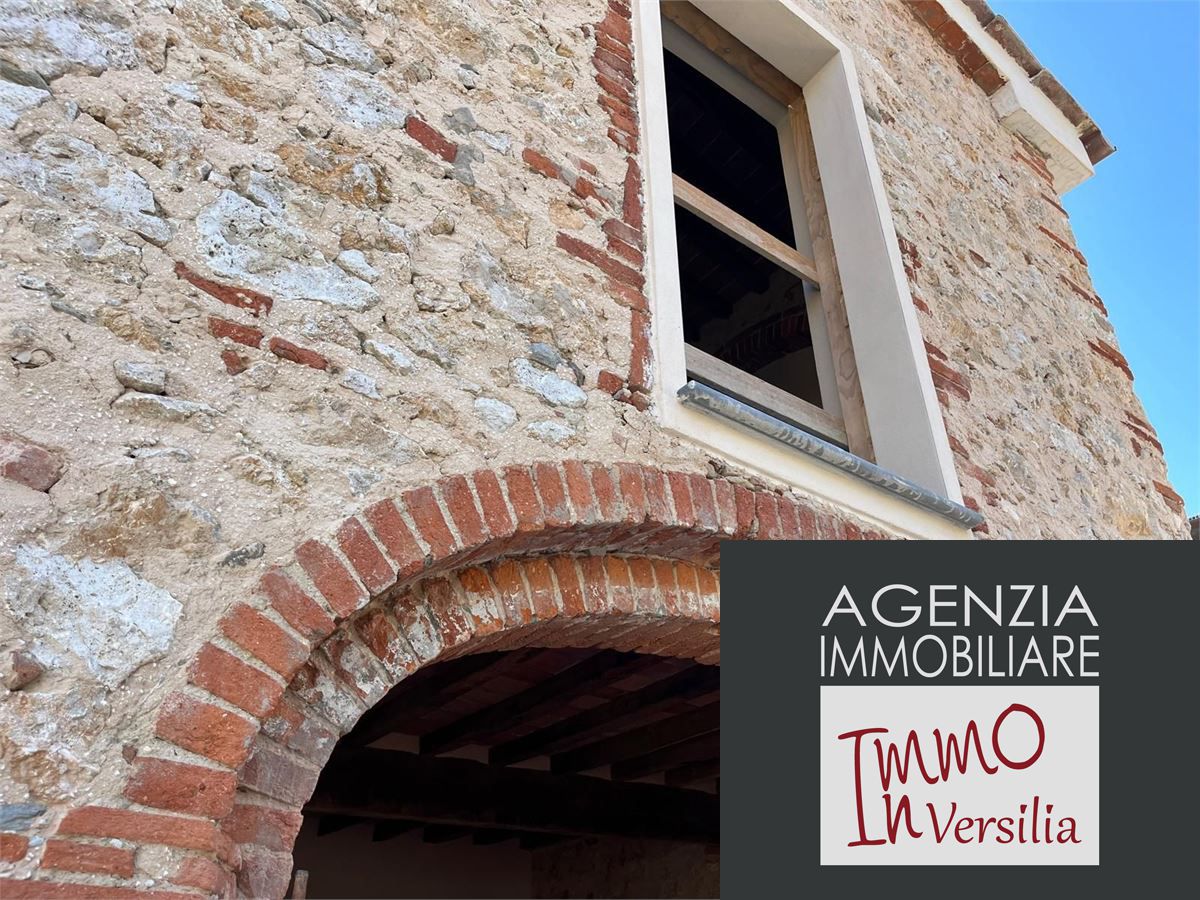 Villa a basso consumo, Camaiore capezzano pianore