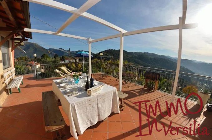 Villa vista mare, Massarosa bargecchia