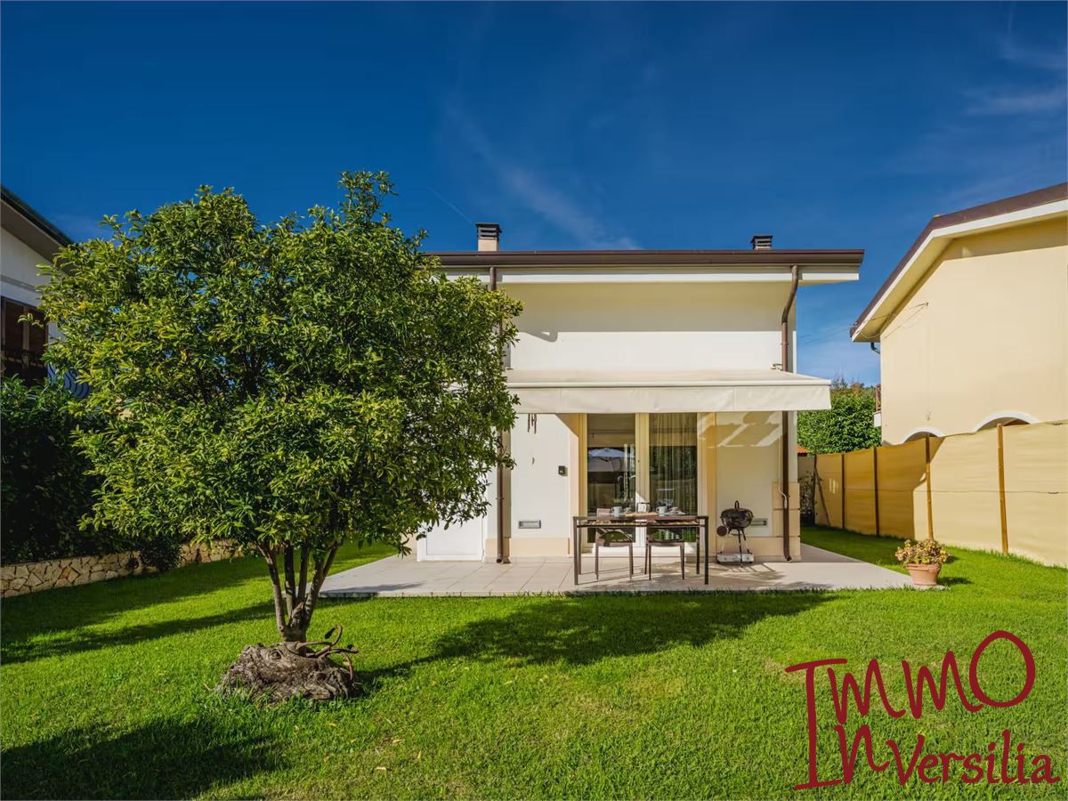 Villa in affitto, Massarosa stiava