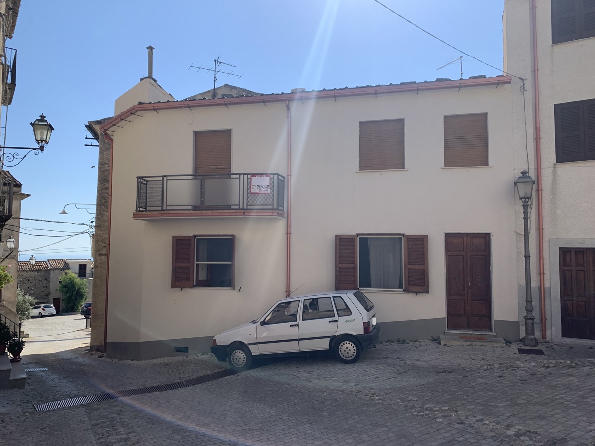 Casa indipendente vista mare a Longobardi