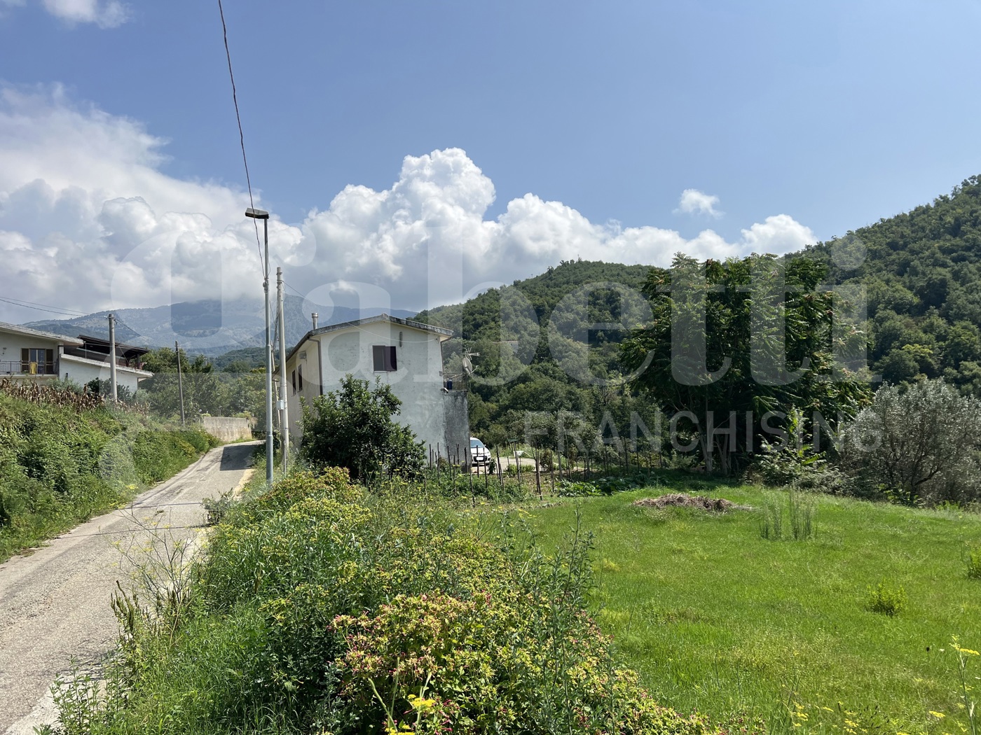 Casa indipendente in vendita a Fiumefreddo Bruzio