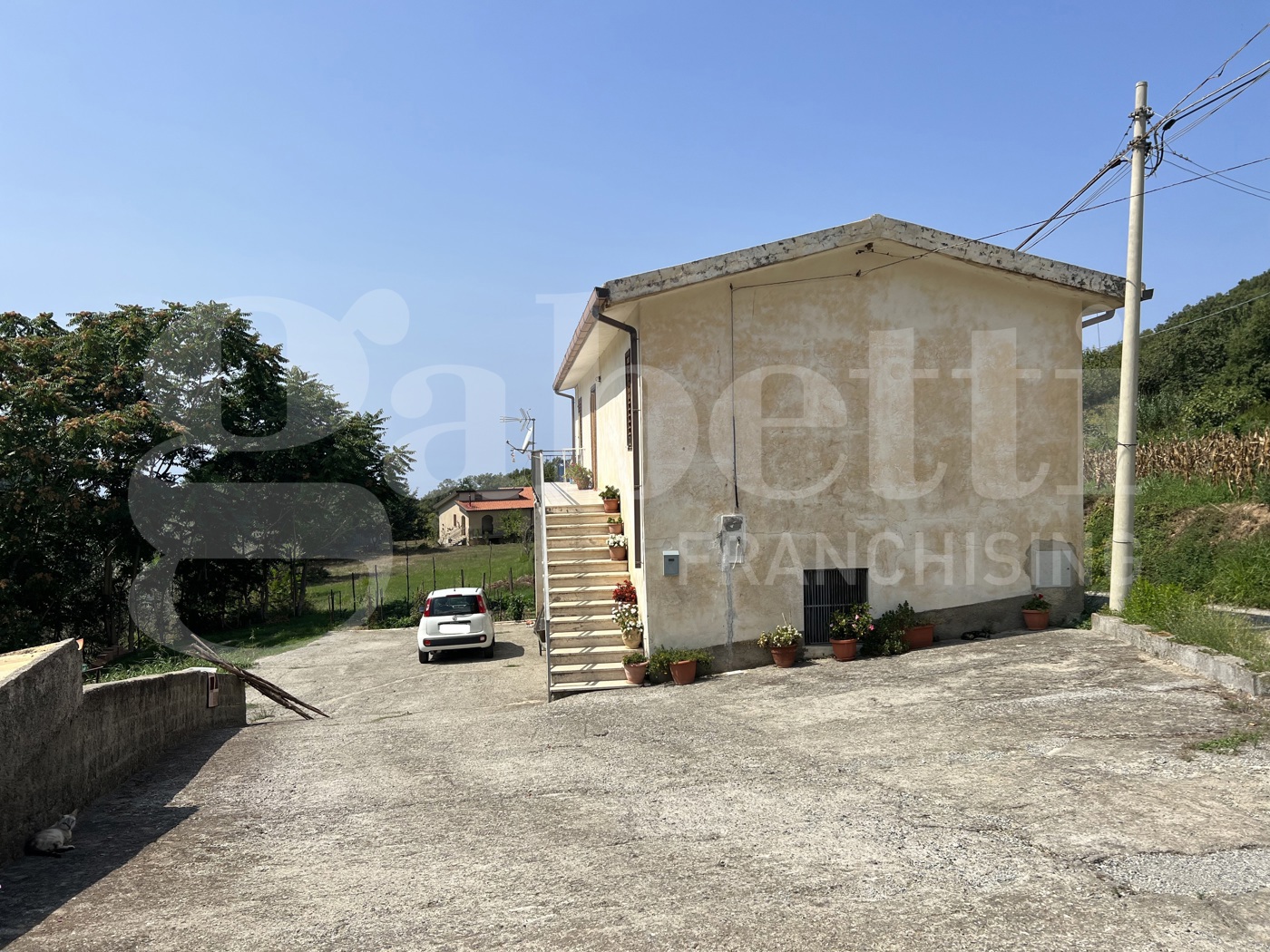 Casa indipendente in vendita a Fiumefreddo Bruzio