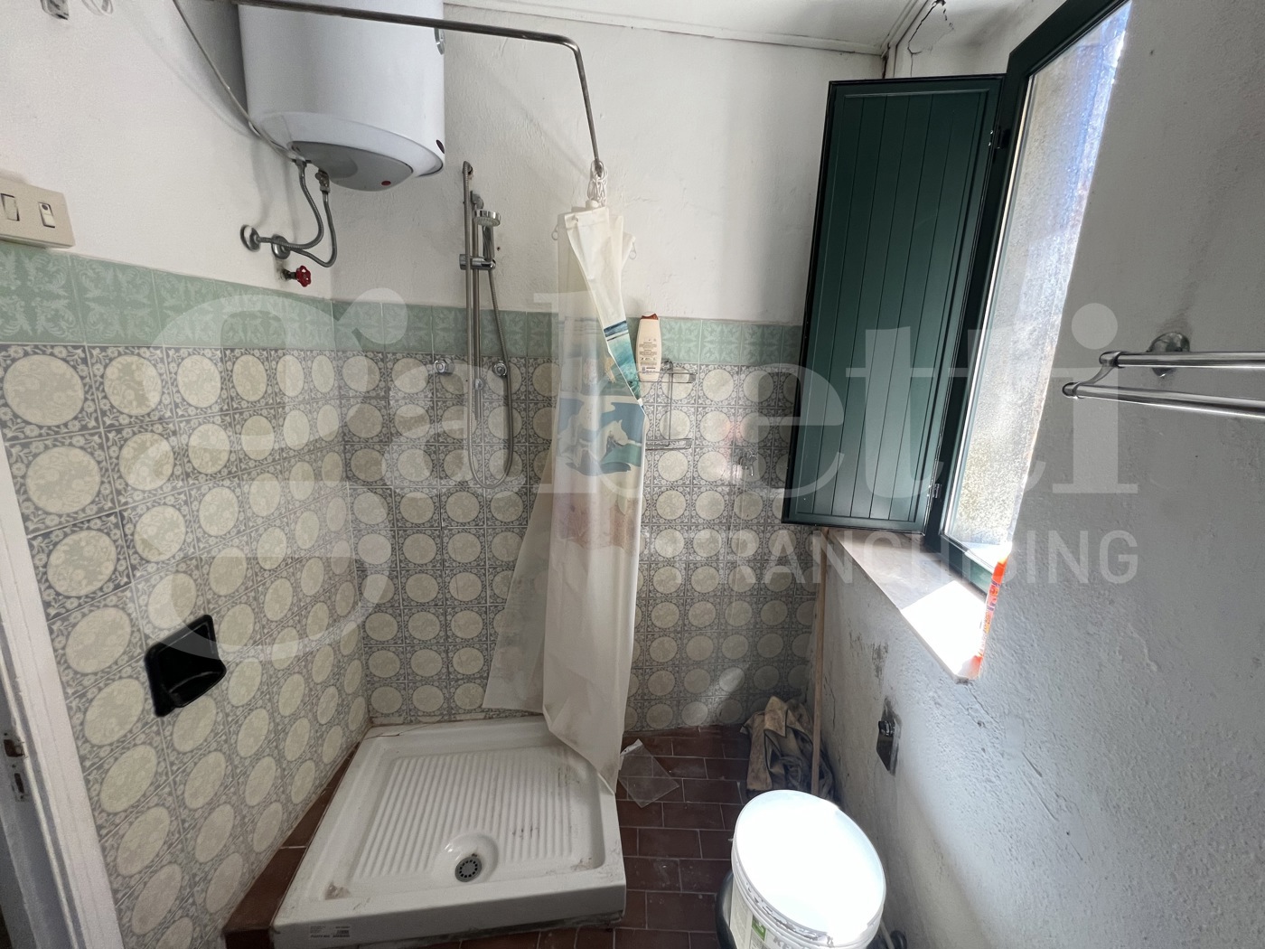 Quadrilocale da ristrutturare a San Pietro in Amantea