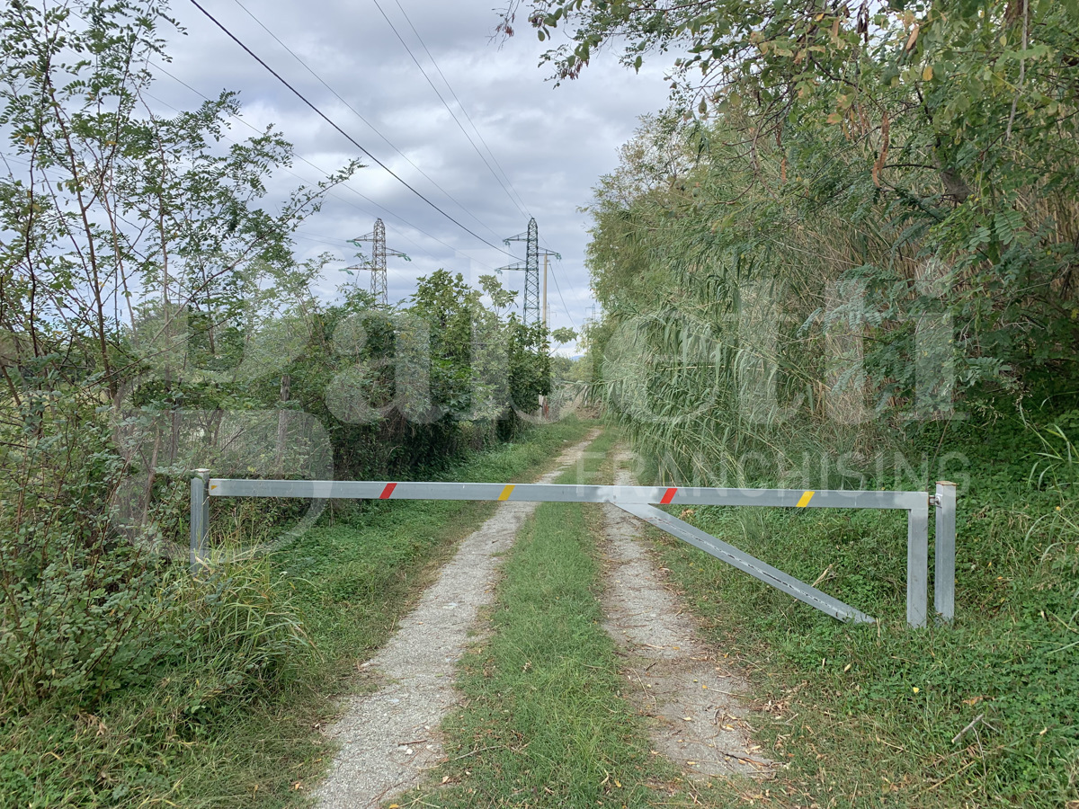 Casa indipendente con giardino a Fiumefreddo Bruzio