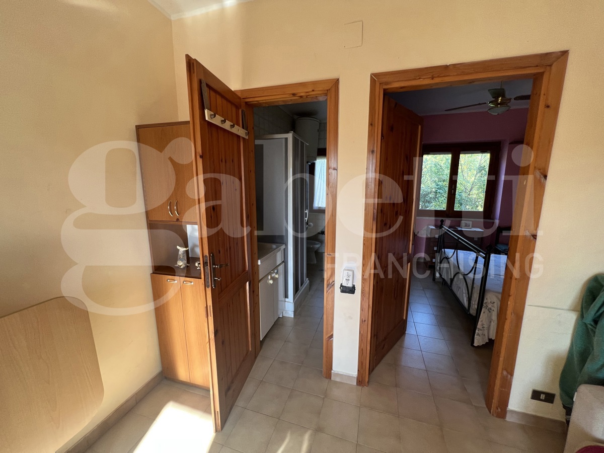 Bilocale in vendita a Falconara Albanese