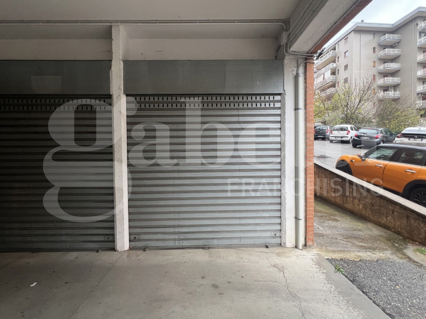 Box/Garage 17mq in vendita a Cosenza