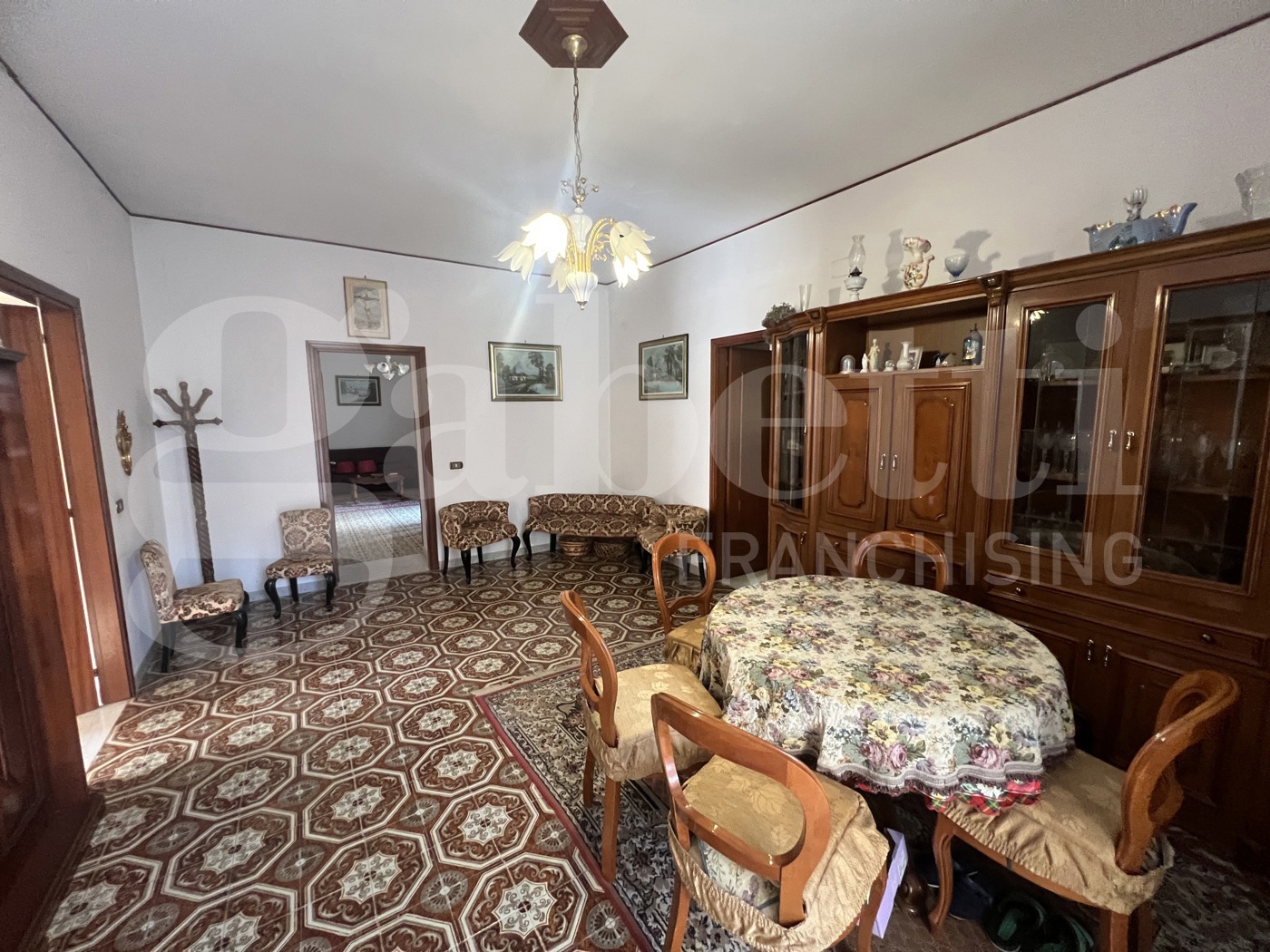 Quadrilocale da ristrutturare a Amantea