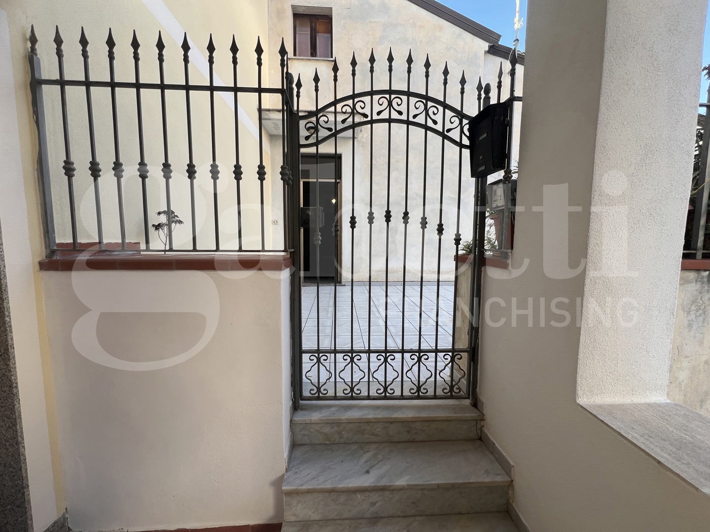 Quadrilocale da ristrutturare a Amantea