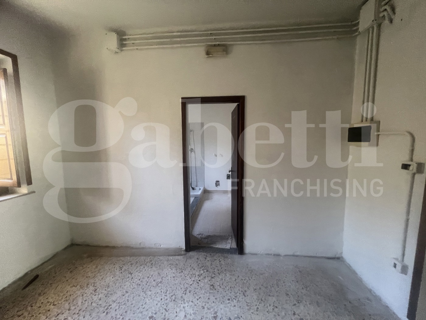 Magazzino in vendita a Amantea