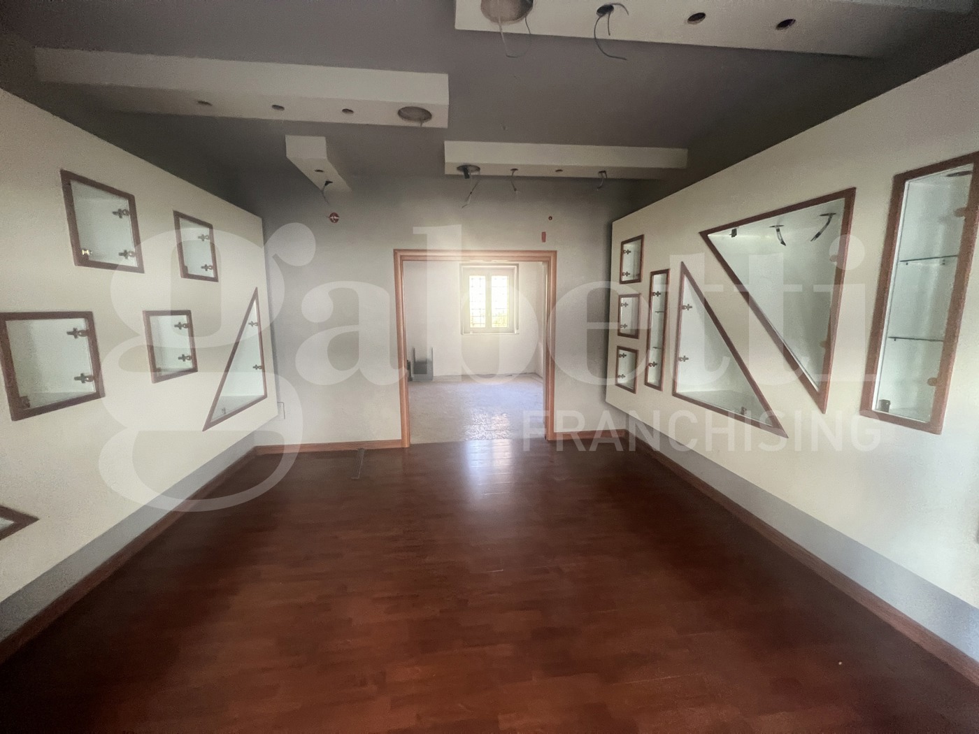 Magazzino in vendita a Amantea