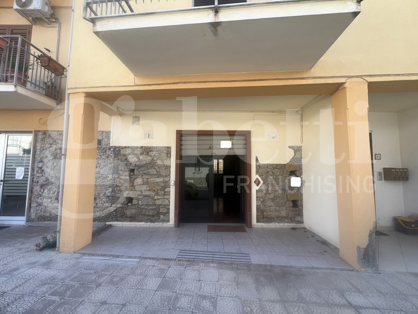 Magazzino in vendita a Amantea