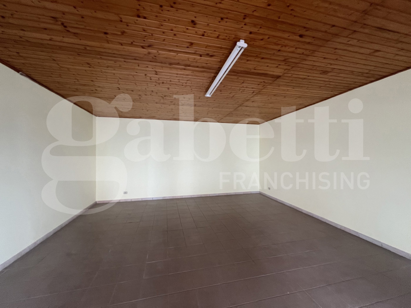 Ufficio in affitto a Amantea