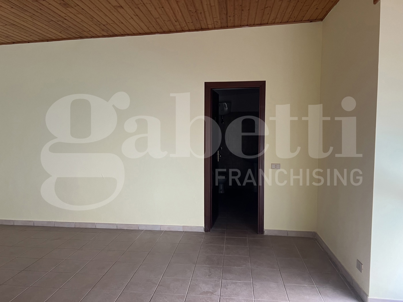 Ufficio in affitto a Amantea