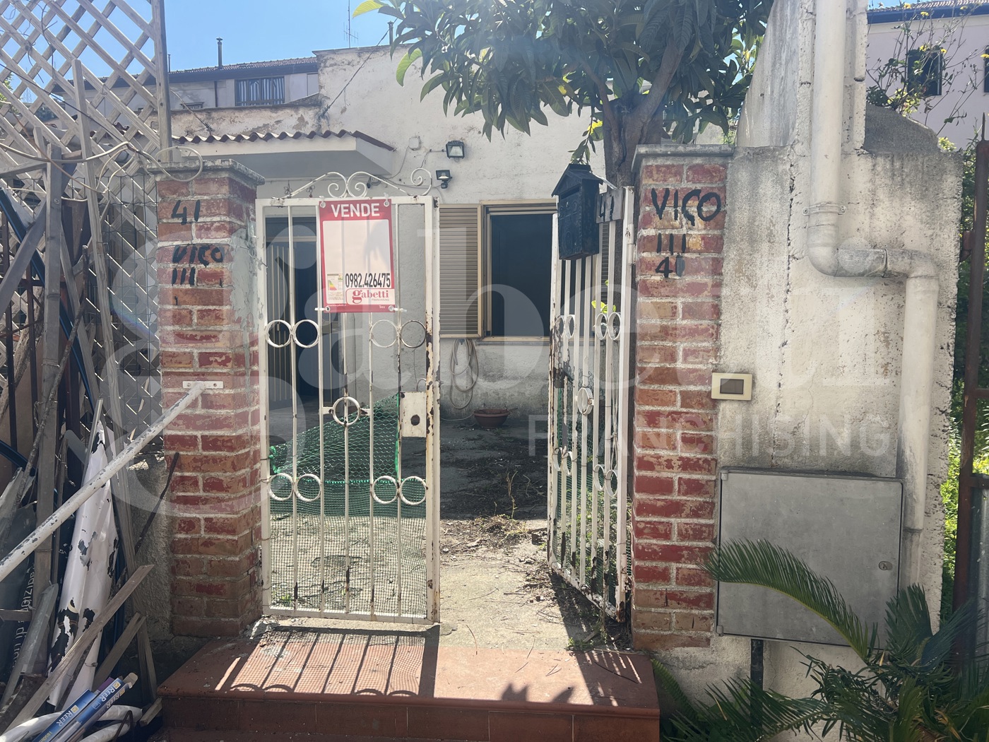 Casa indipendente da ristrutturare a Amantea