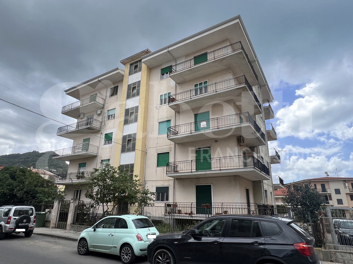 Quadrilocale in vendita a Amantea