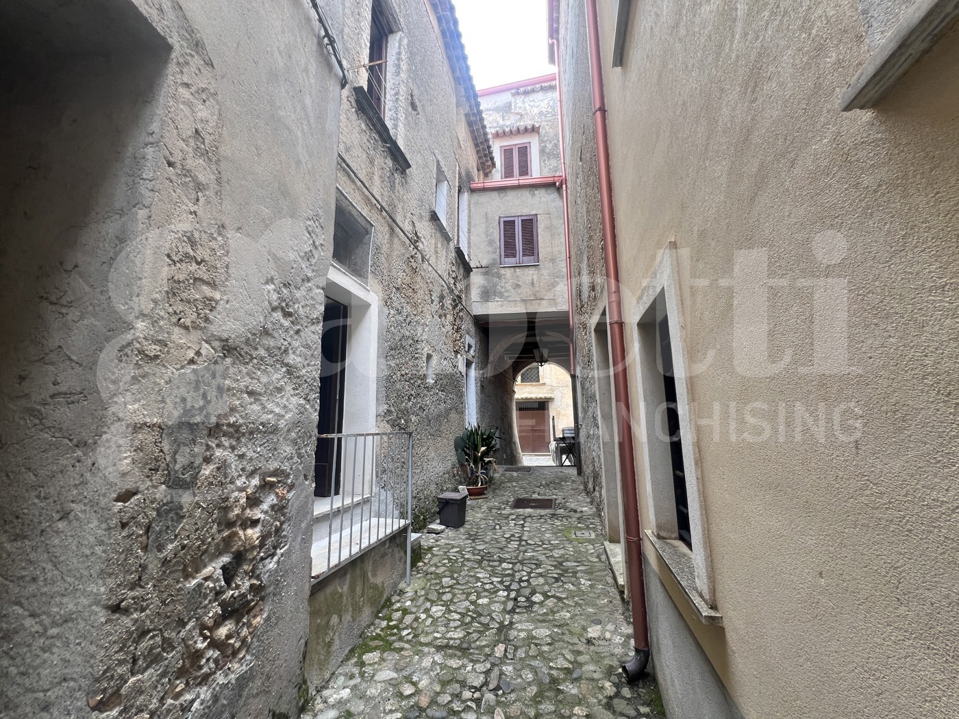 Casa indipendente in vendita a Fiumefreddo Bruzio