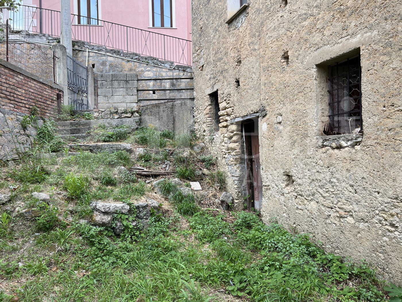 Casa indipendente in vendita a San Pietro in Amantea