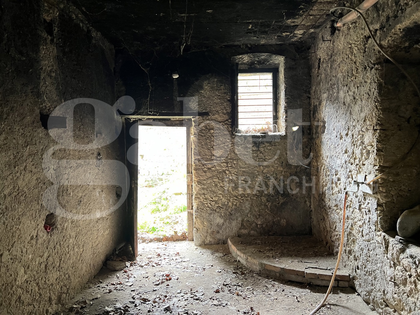 Casa indipendente in vendita a San Pietro in Amantea