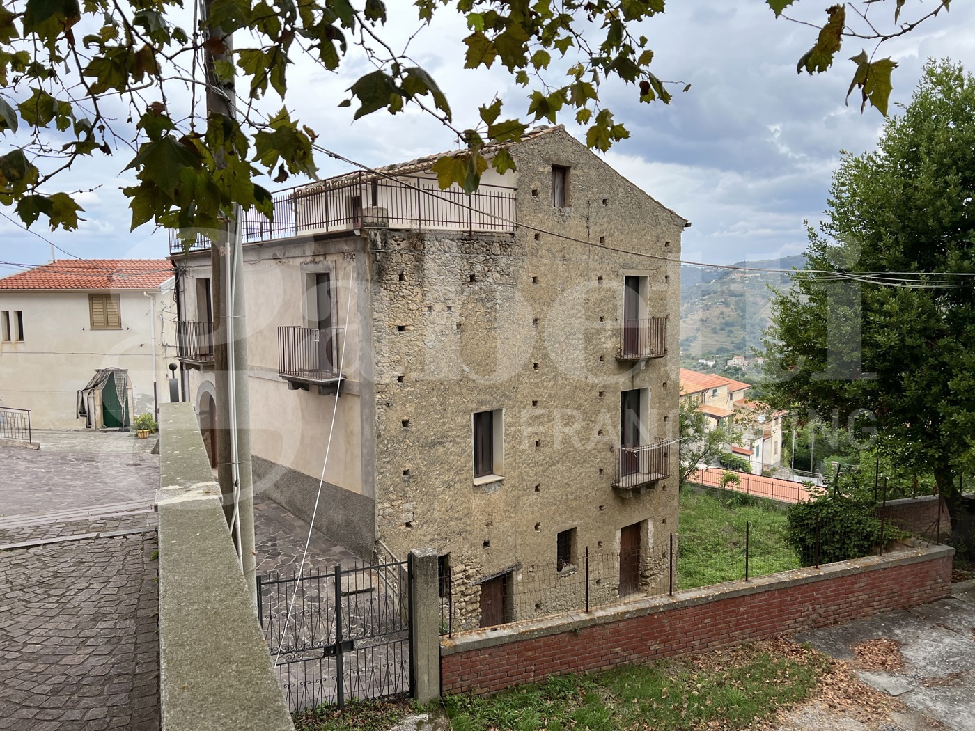 Casa indipendente in vendita a San Pietro in Amantea