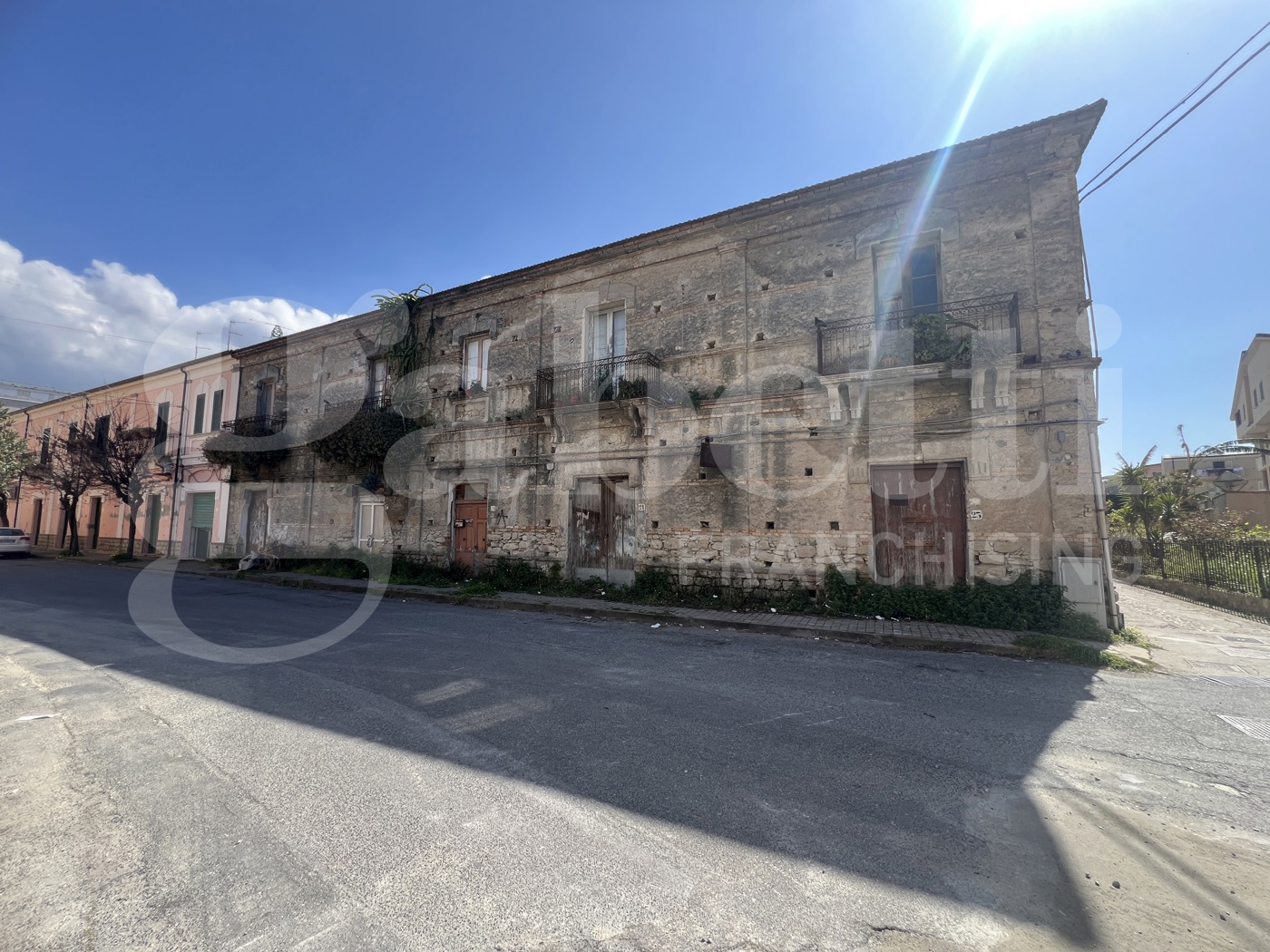 Casa indipendente da ristrutturare a Amantea