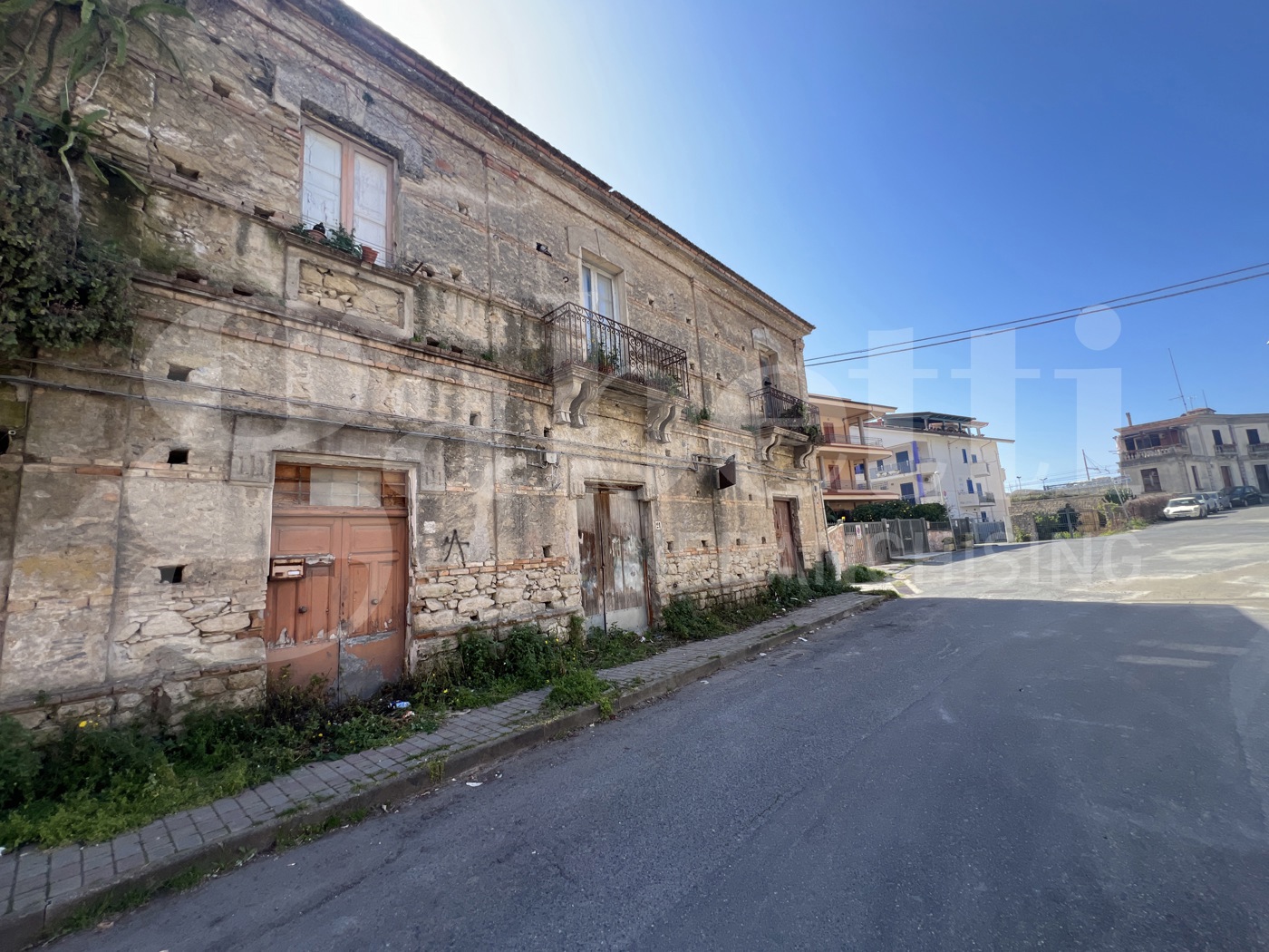 Casa indipendente da ristrutturare a Amantea