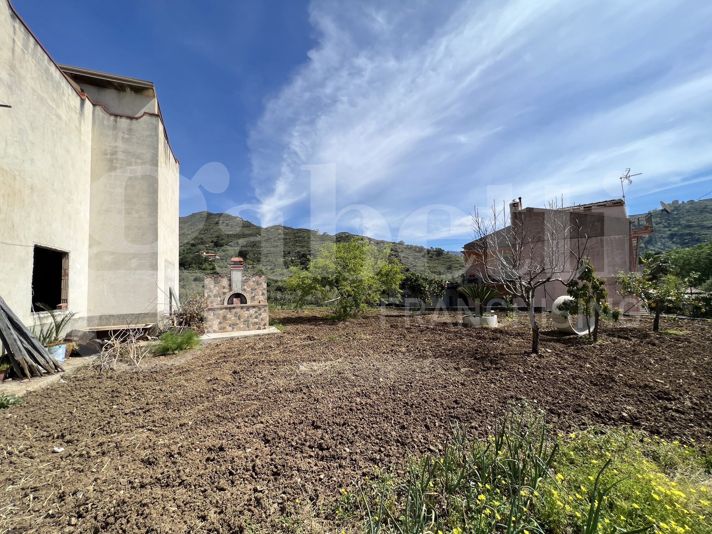 Casa indipendente in vendita a San Pietro in Amantea