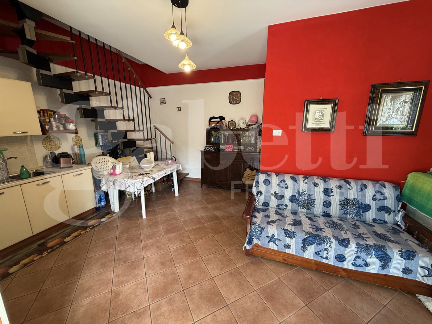 Casa indipendente in vendita a Falconara Albanese