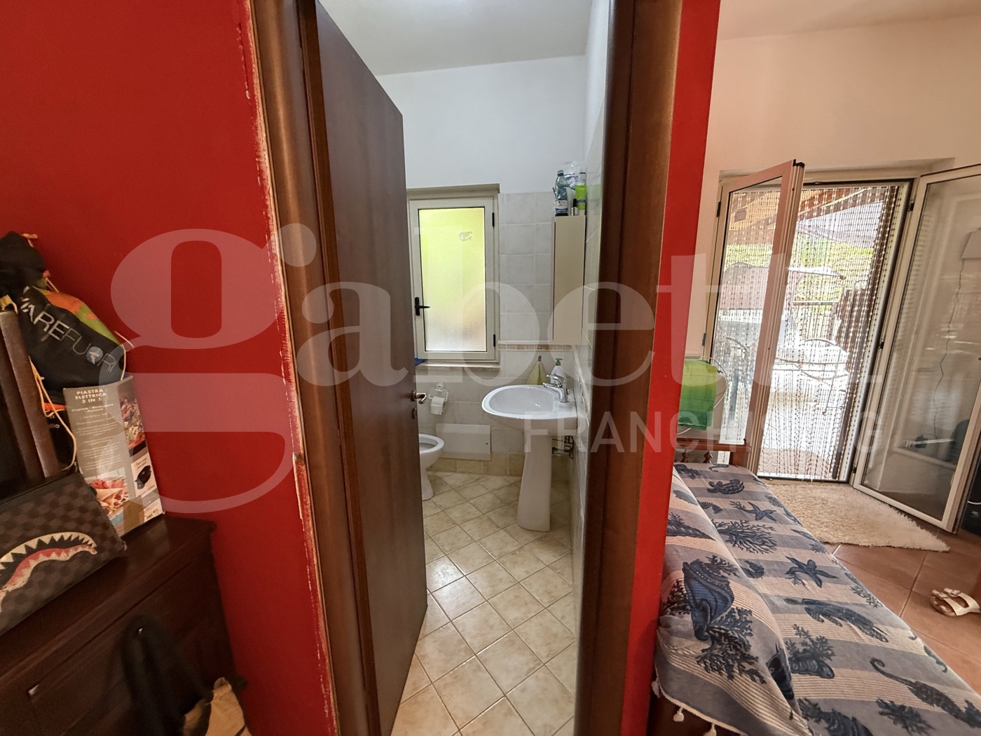 Casa indipendente in vendita a Falconara Albanese