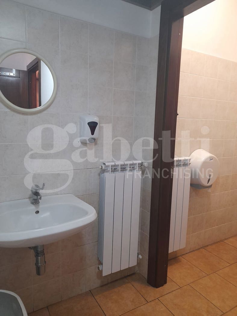 Stabile/Palazzo in vendita a San Pietro Avellana