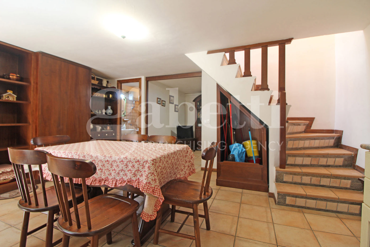 Quadrilocale arredato in affitto a Rivisondoli