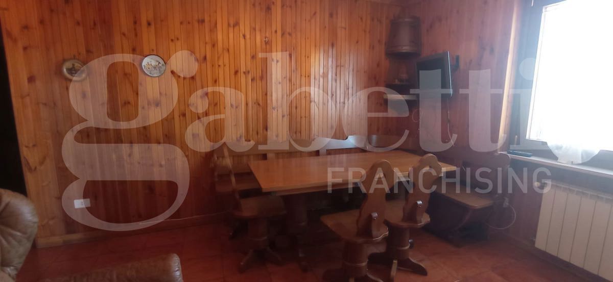 Trilocale arredato in affitto a Roccaraso