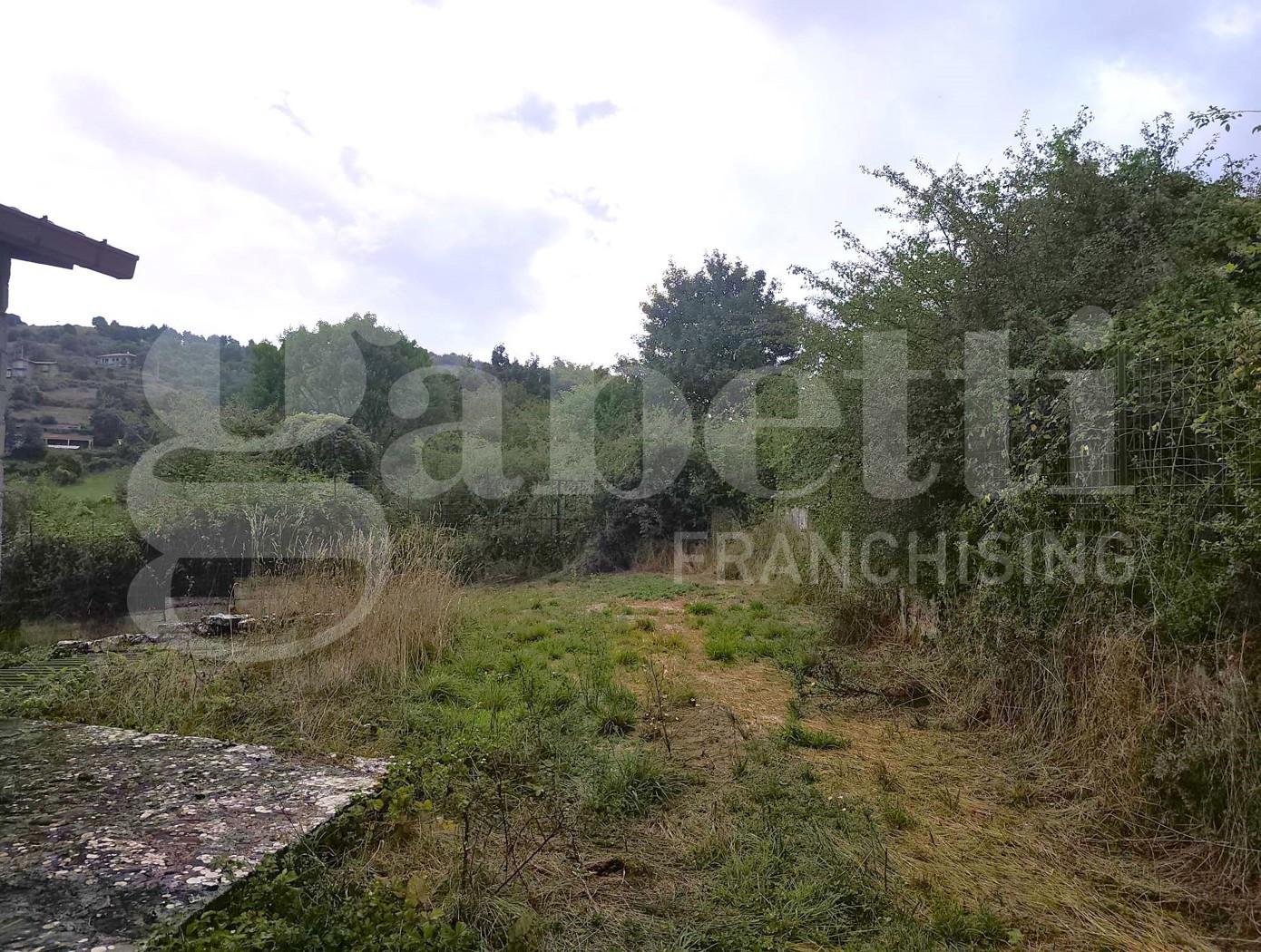 Capannone in vendita a Montenero Val Cocchiara
