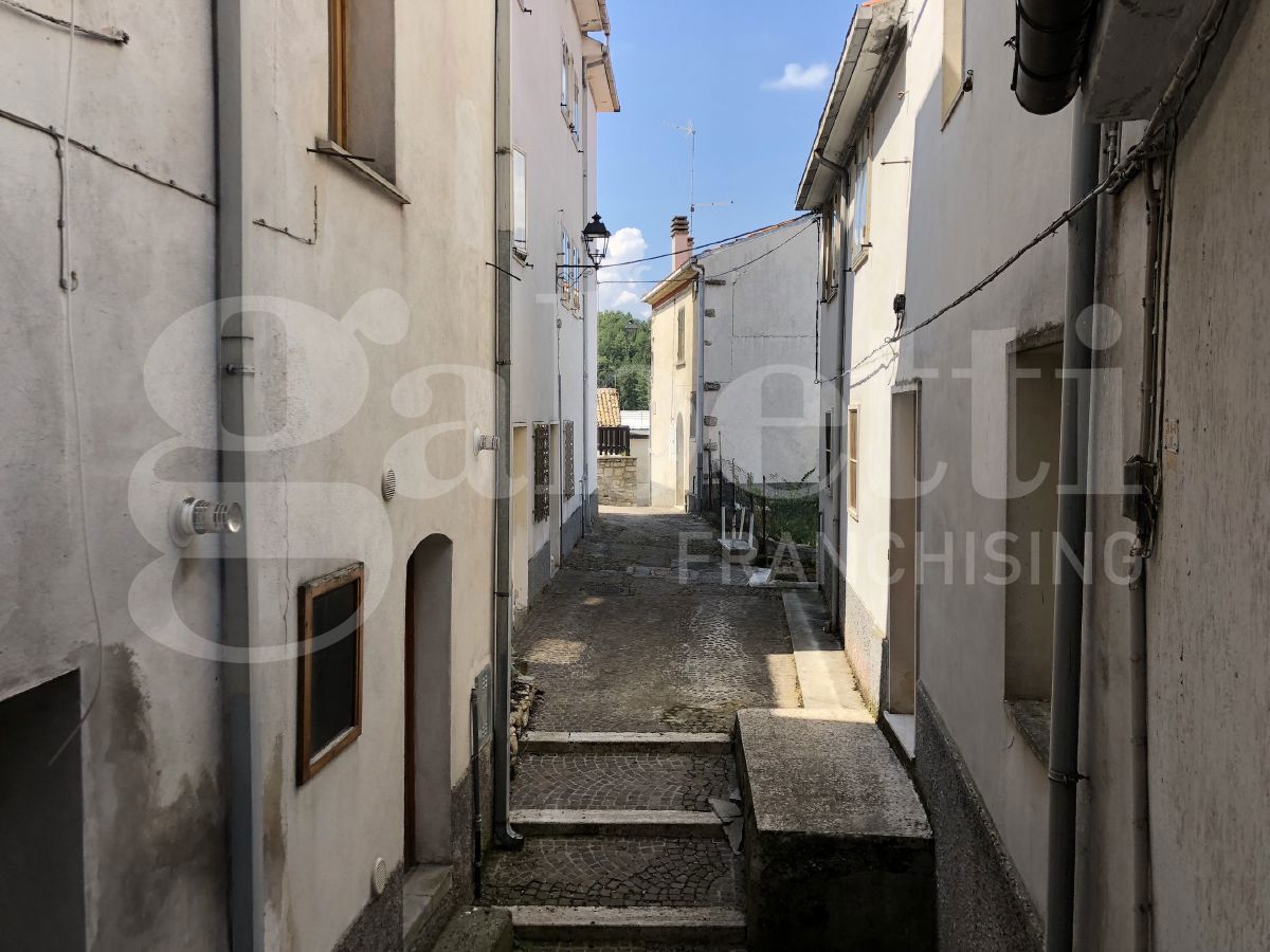 Trilocale in vendita a Castel del Giudice