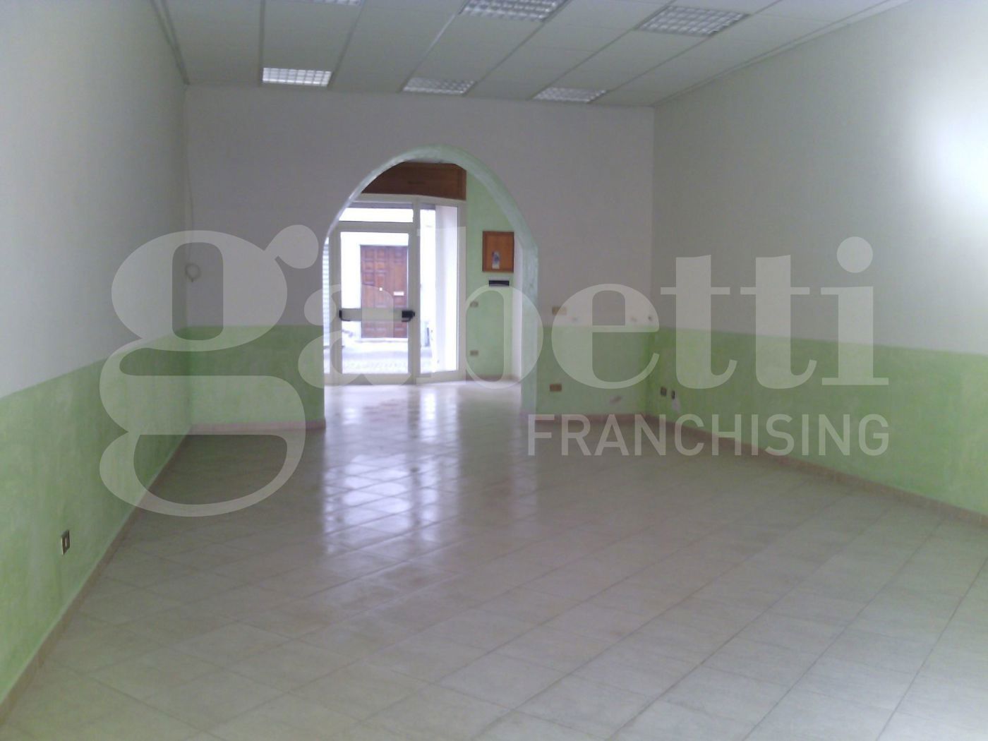 Negozio in vendita a Castel di Sangro