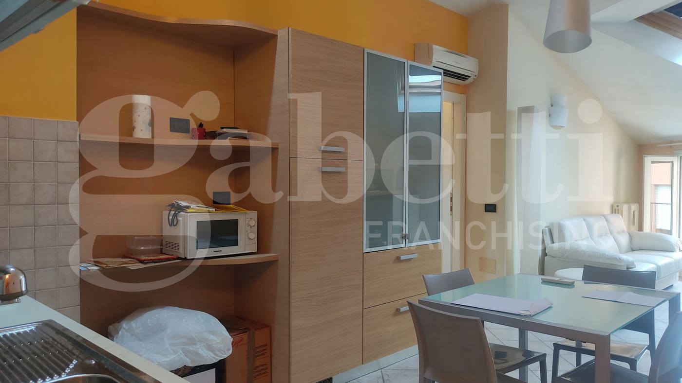 Bilocale arredato in affitto a Faenza