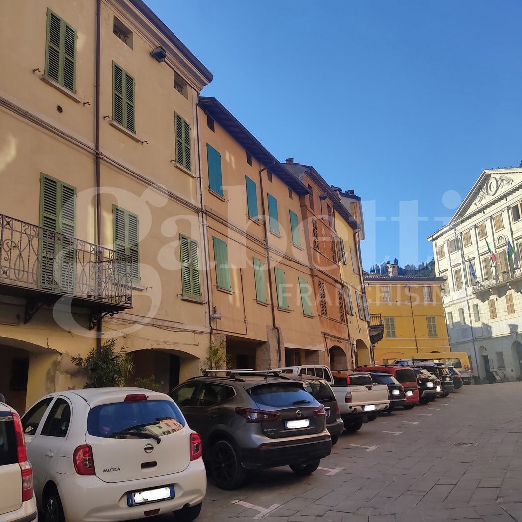 Monolocale arredato in affitto a Brisighella