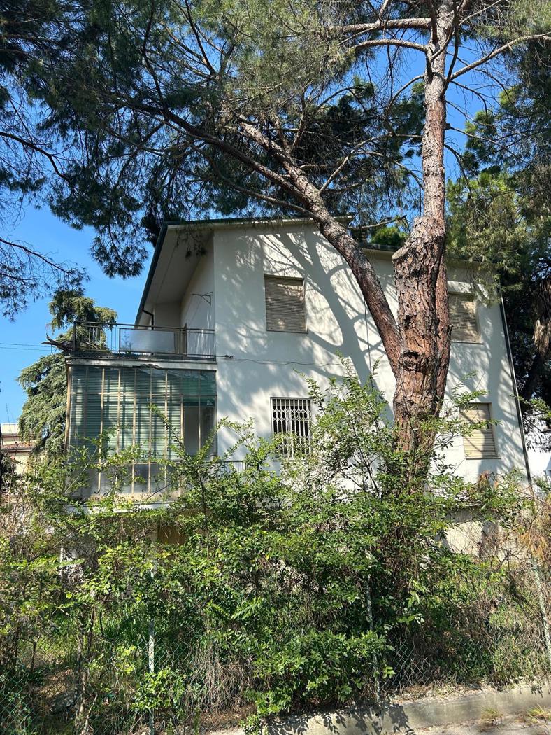 Casa indipendente con giardino a Faenza