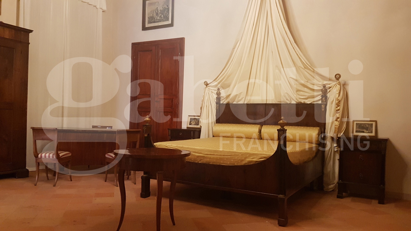 Trilocale arredato in affitto a Faenza