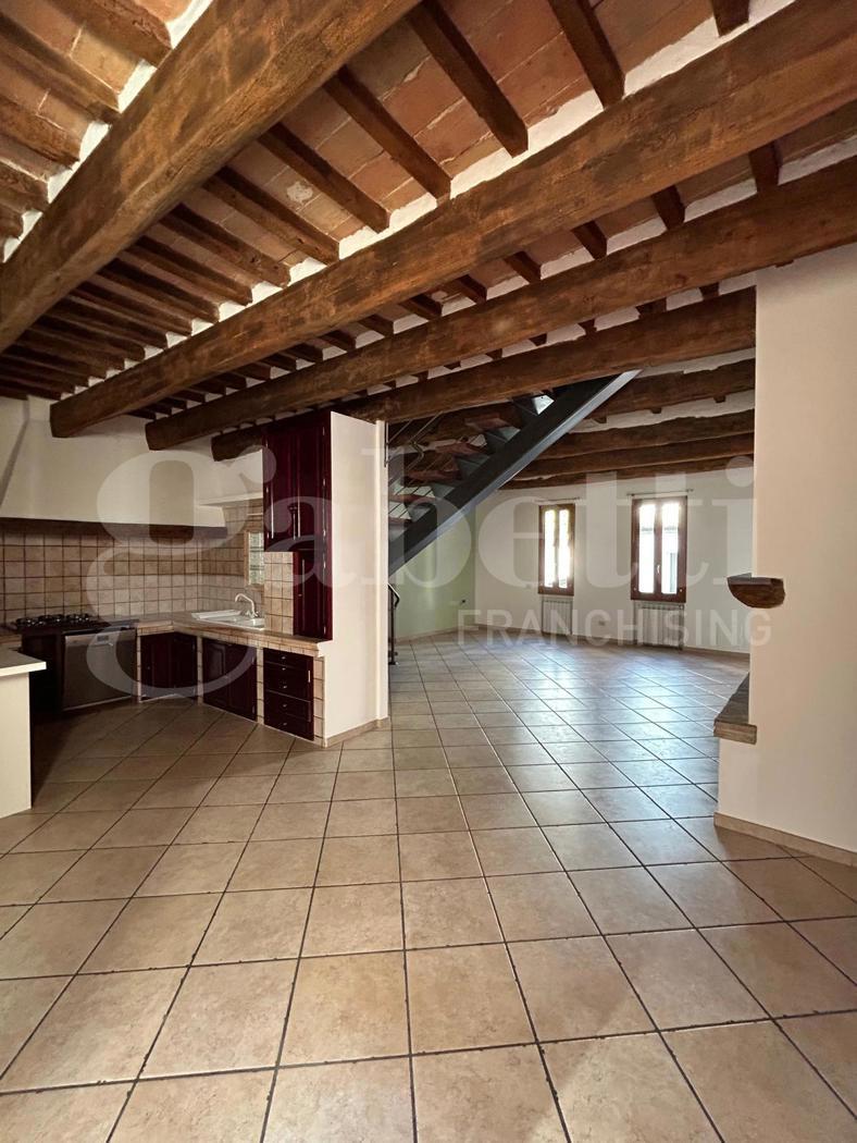 Casa indipendente con giardino a Faenza