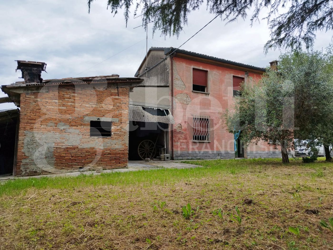 Casa indipendente con giardino a Cotignola