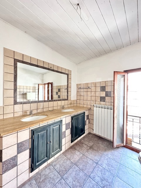 Casa indipendente con giardino a Faenza