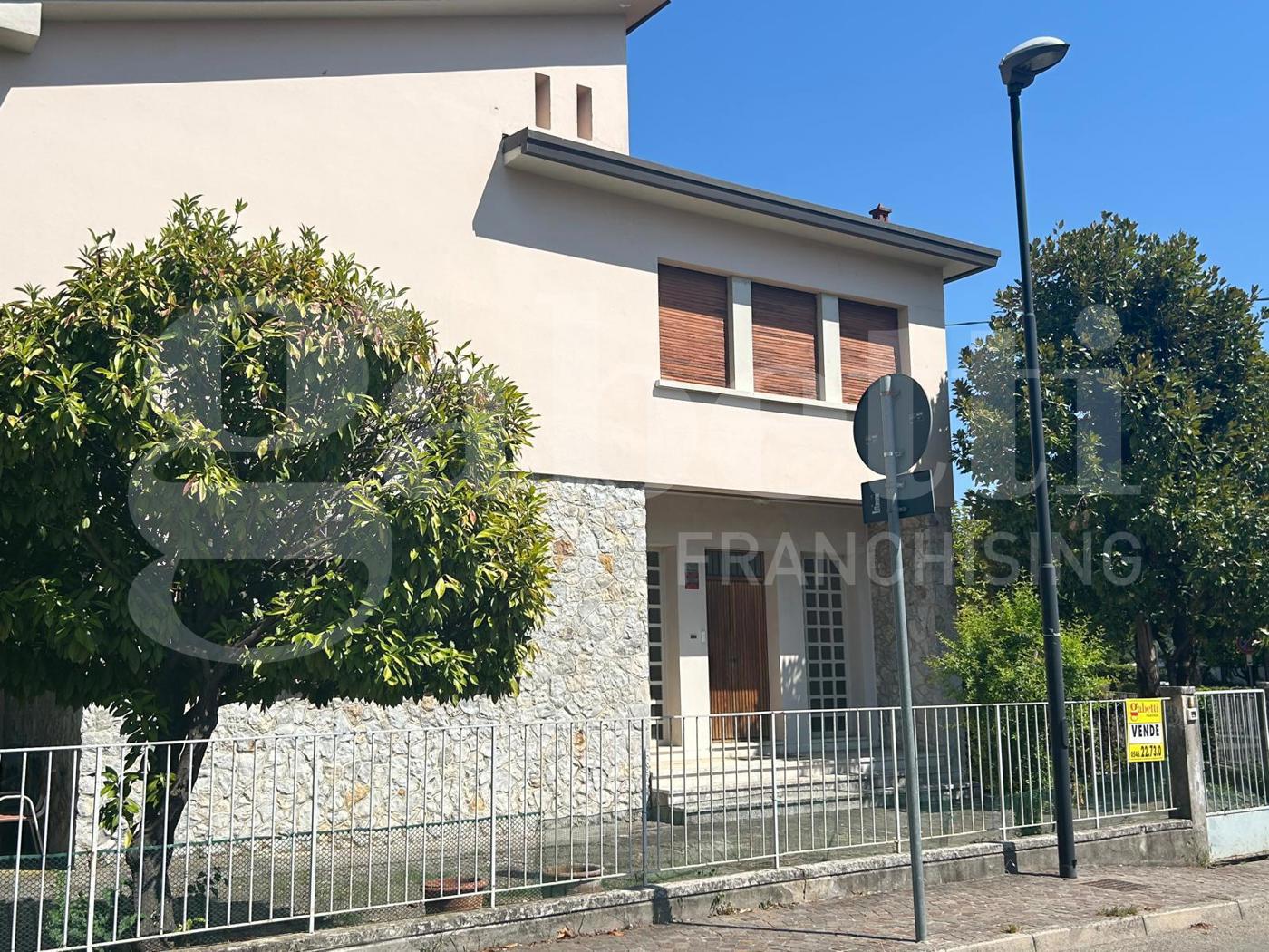 Casa indipendente in vendita a Riolo Terme