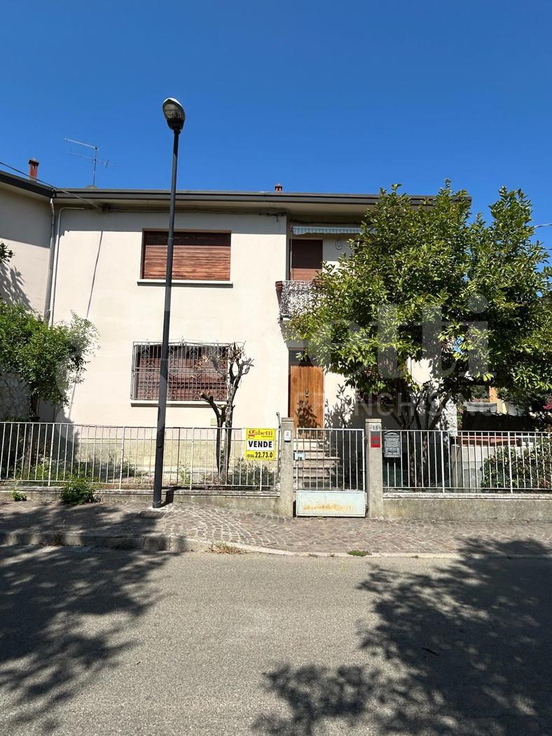 Casa indipendente con giardino a Riolo Terme