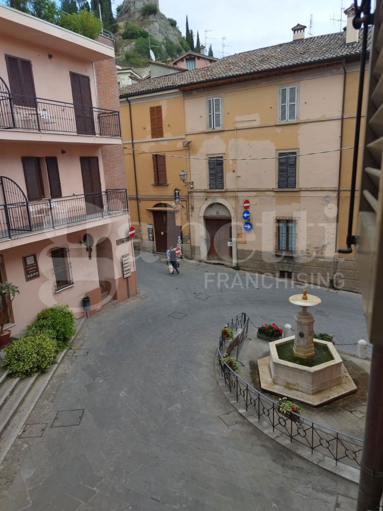 Trilocale arredato in affitto a Brisighella