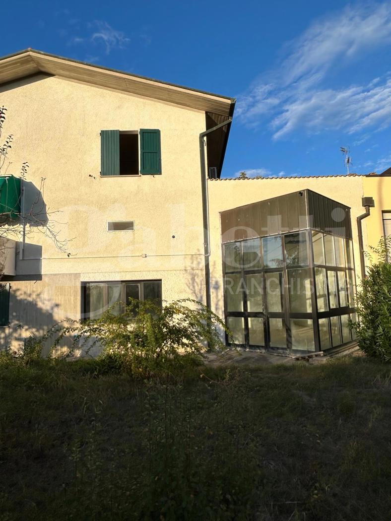 Laboratorio in vendita a Solarolo