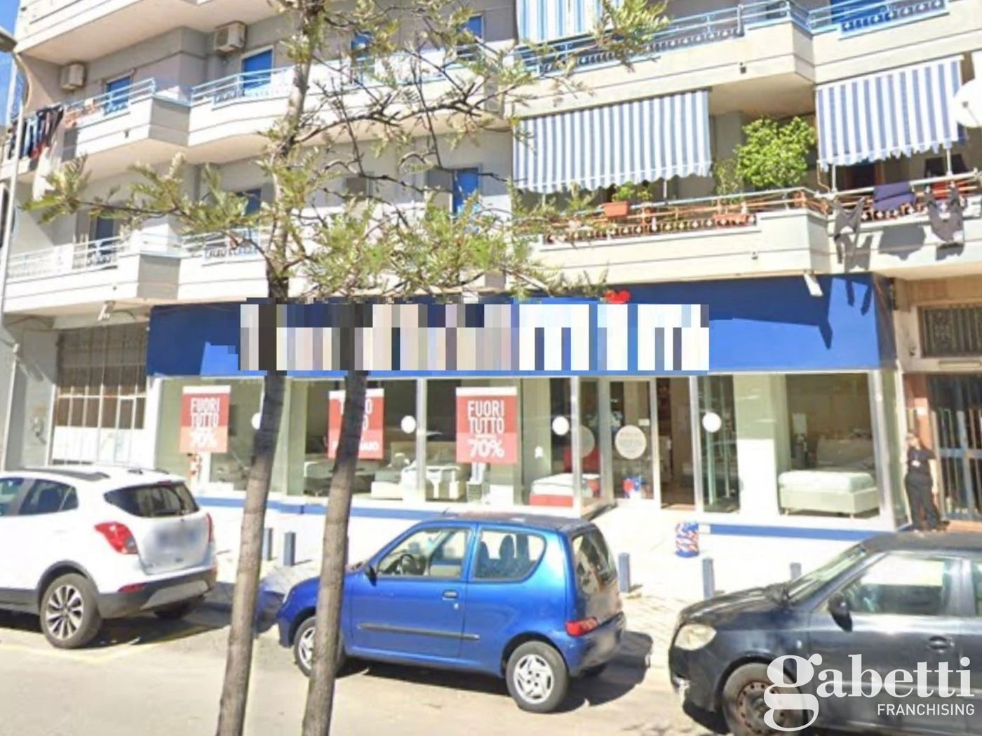 Negozio in vendita a Pomigliano d'Arco