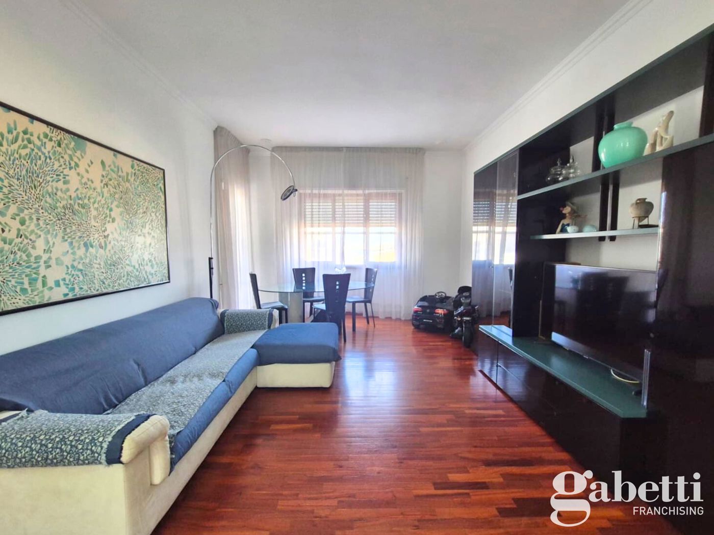 Trilocale con box a Pomigliano d'Arco