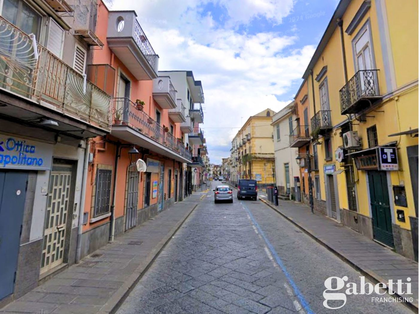 Negozio in affitto a Pomigliano d'Arco